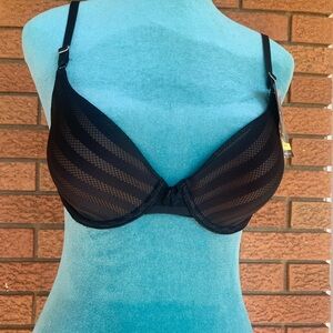 Maidenform basically sexy T-shirt bra size 34B